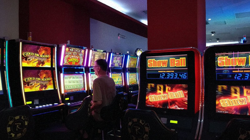 Cuál es el horario de funcionamiento del Riviera Grand Casino